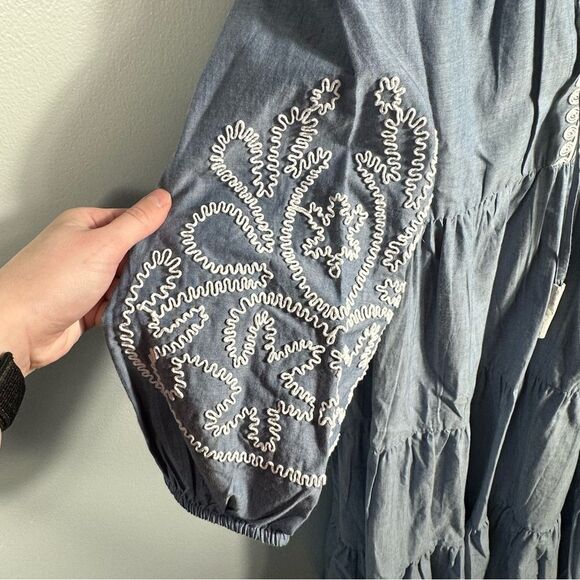 Tuckernuck Cotton Chambray Embroidered Salty Paloma Caftan Dress NWT Size Small - Picture 6 of 16